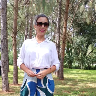 Flávia S.